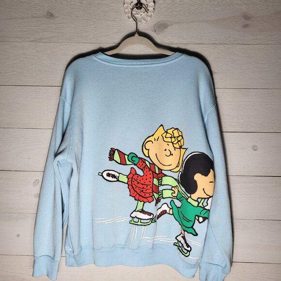 PEANUTS Snoopy Sweatshirt Winter Ice Skating. - Picture 2 of 6